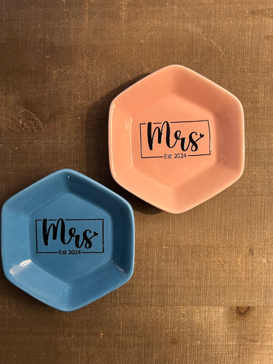 Mrs. Ring Dish